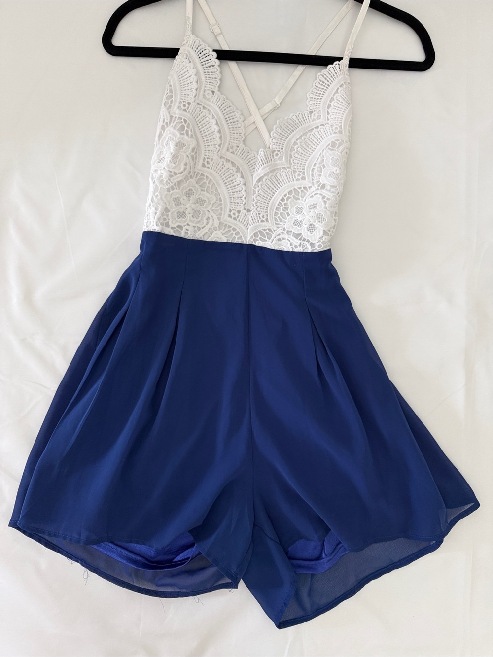 White Lace & Navy Blue Girls' Romper with Skater Shorts Sz SM